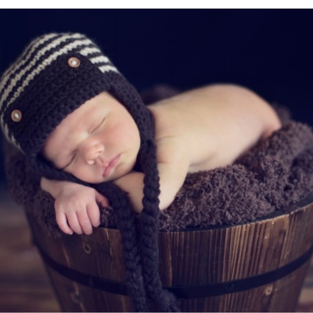 The daisy baby boutique baby hat for photo shoot